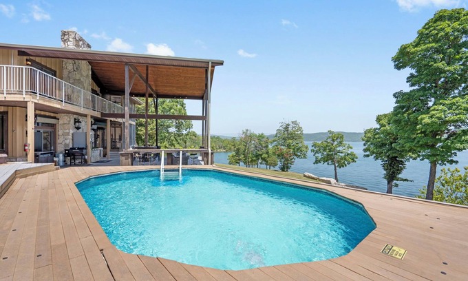 Lampe House | Scenic Table Rock Lake Access with Private Pool & Hot Tub