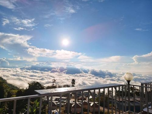 Phetchabun Hotel | Experience Tae Khob Fah at Phu Thap Buek Retreat