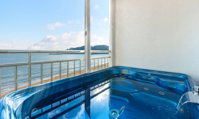 Kujanggul House | Taean Maumsokui Jip Pension
