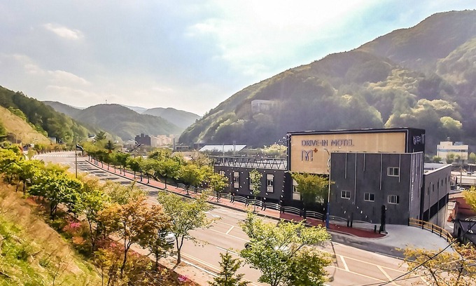 Taebaek Hotel | Eco-Friendly Retreat at Taebaek M Plus Self Check-in Motel