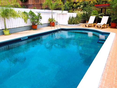 Pirae House | Discover Vetea Pool Fare in Beautiful Tahiti