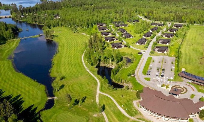 Tahkovuori Resort | Premier Stay at Tahko Golden Resort with Hot Tub & More
