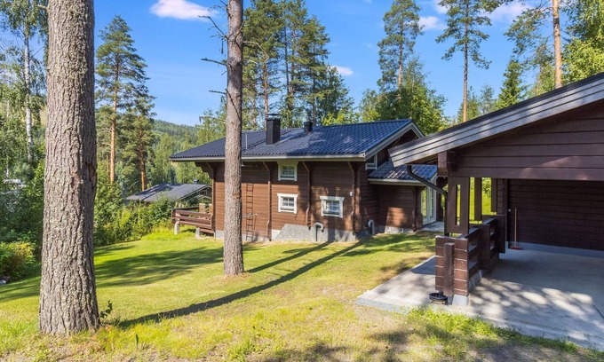 Tahkovuori House | Relax at Tahkon käkikello: Lake View & Spa Retreat