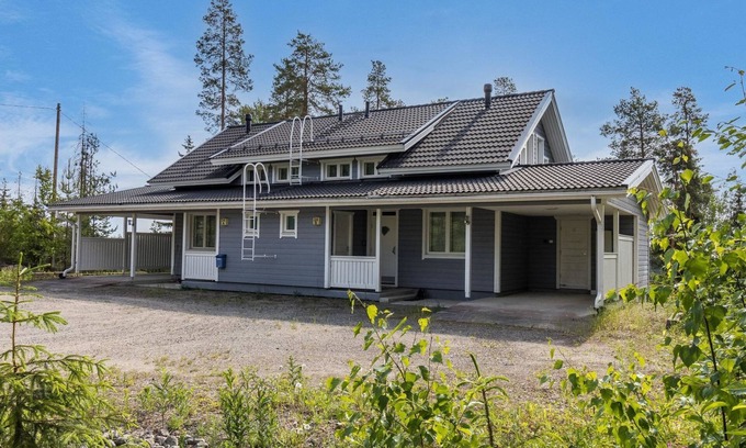 Tahkovuori House | Relaxing Retreat at Tahkonkallio 34 b with Lake View