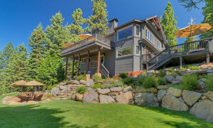 Kings Beach House | Lakeview Comfort: Pet-Friendly Stay with Spa & Hot Tub
