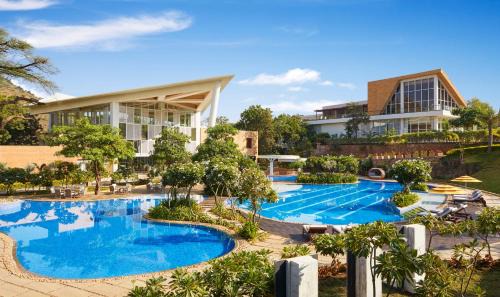 Udaipur Hotel | Discover Taj Aravali Resort & Spa Udaipur with Pool & Ocean View