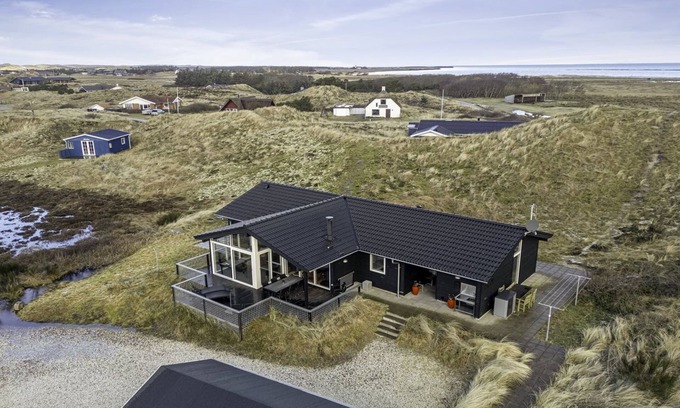 Haurvig House | Top-Rated Taja Hotel - Steps from the Inlet & Ocean Views