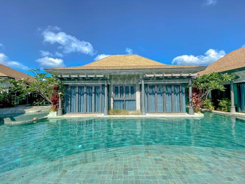 Chalong Hotel | Experience Elegant Comfort at Tajh Pool Villas