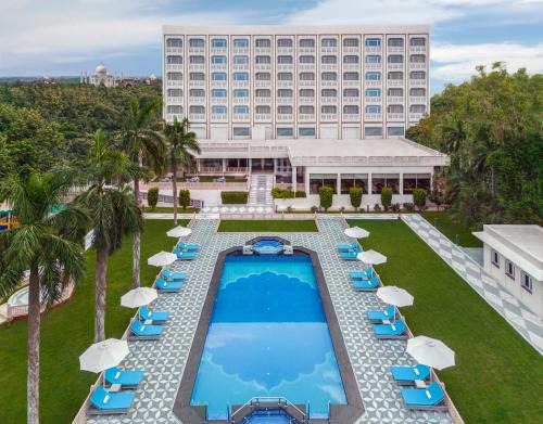 Taj Ganj Hotel | Discover Tajview, Agra - A 5-Star Guest Favorite Hotel