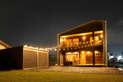 Takahagi Villa | Takahagi Base