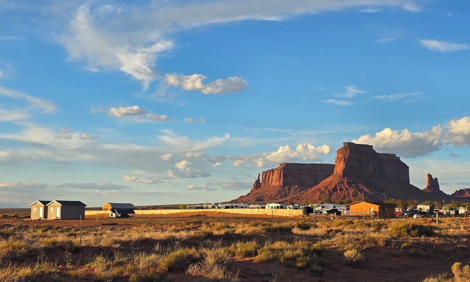 Monument Valley Cabin | Experience Scenic Red Rock Views in Eco-Friendly Cabins