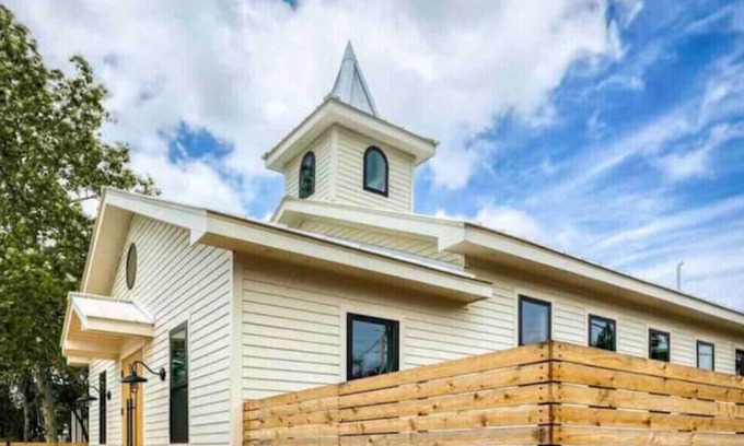 MLK House | Explore the Unique Retreat: Take Me to Church!