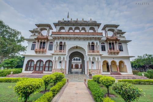 Talabgaon Resort | Explore Talabgaon Castle Heritage Resort with Oceanfront Pool