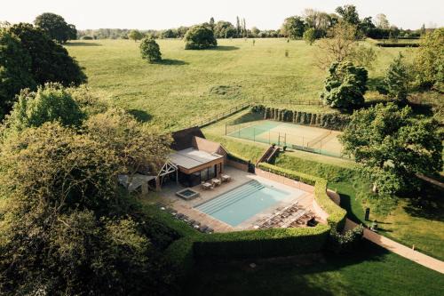 Dedham Hotel | Indulgent Talbooth House & Spa with Ocean Views & Pool