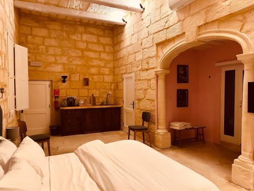 Luqa Apartment | Discover Talbot House: Guests Love This Cozy Retreat