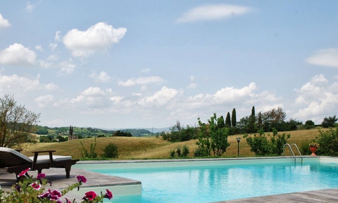 Poggiarello Apartment | Experience Talciona 8 in Beautiful Poggibonsi, Tuscany