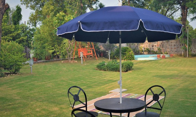 Manesar Other | Discover Talwar Farmhouse No 10 with Private Pool & Breakfast