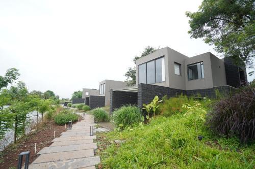 Mahiravani Cabin | Talyachi Wadi