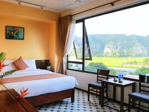 Hoa Lu Hotel | Discover Tam Coc Lion Kings Hotel & Resort with Ocean Views