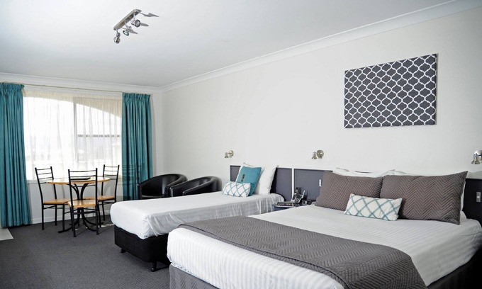 Riverside Apartment | Tamar River Villas