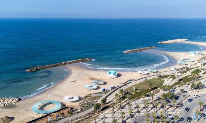 Ashkelon Hotel | Relax at Tamara Ashkelon: Poolside Ocean Views Await