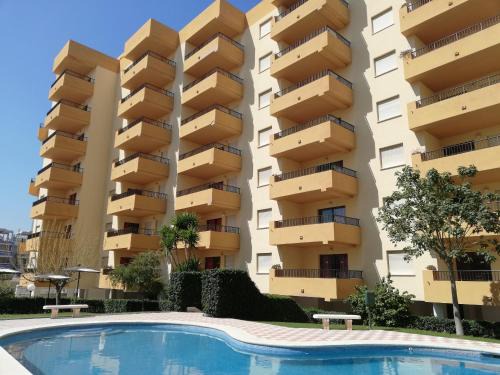 Xeraco Beach Apartment | Family-Friendly Tamaris Playa with Pool and Pet Amenities