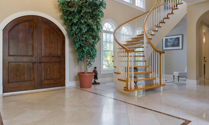 Odessa House | Impressive Tampa Waterfront Mansion with Pool & Hot Tub