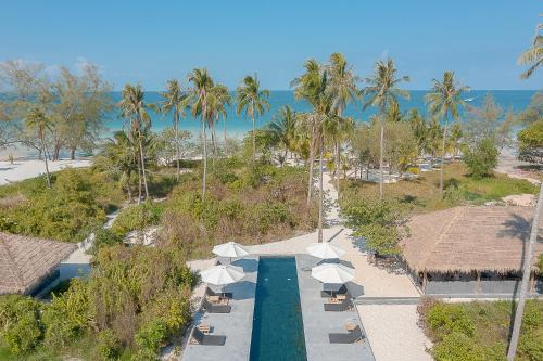 Koh Rong Hotel | Experience Tamu Koh Rong: 4-Star Oceanfront Getaway