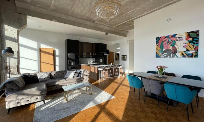 Voru Apartment | Unforgettable Tamula Lake View Apartment with Private Beach