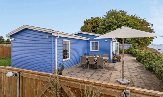 Skarup Fyn House | Oceanfront Retreat "Tana" - Steps from the Sea