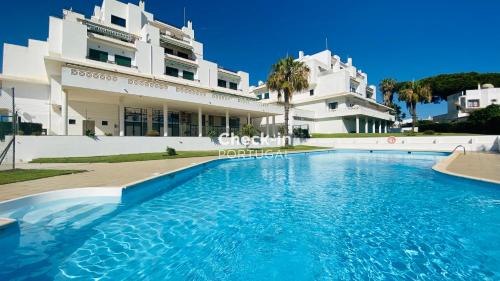 Olhos D'Agua Apartment | Inviting Tangerinne by Check-in Portugal with Ocean View