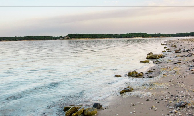 Pottsboro Hotel | Discover Tanglewood Resort: Oceanfront Retreat with Spa