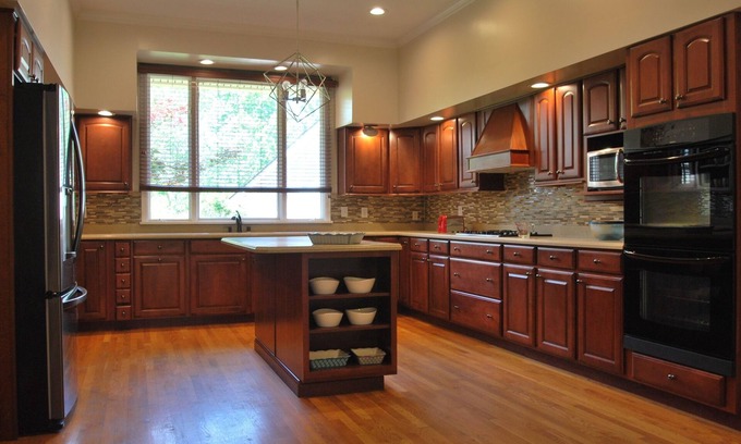 Lexington House | Tanglewood Treasure: Family-Friendly with Convenient Access