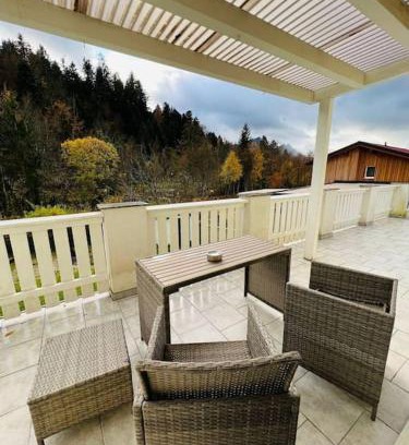 Loibichl House | Experience Tanjas Cozy Home by Lake Mondsee - 4 Star Stay