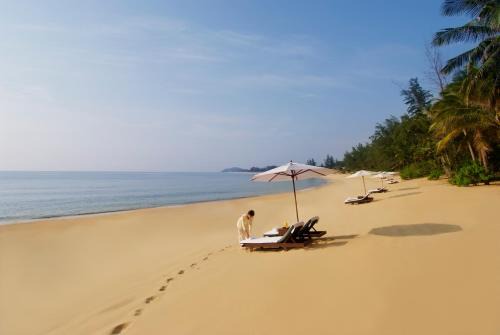 Kampung Kerta Pulas Resort | Experience Tanjong Jara Resort's Ocean View and Beach Access