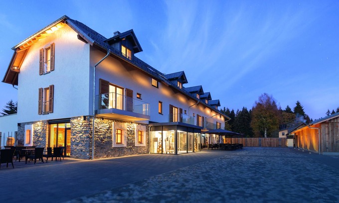 Schoeneck Hotel | Tannenhaus