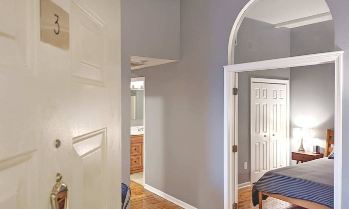 Bay City Apartment | Downtown Tanner Bldg Apt 3: Family-Friendly Retreat