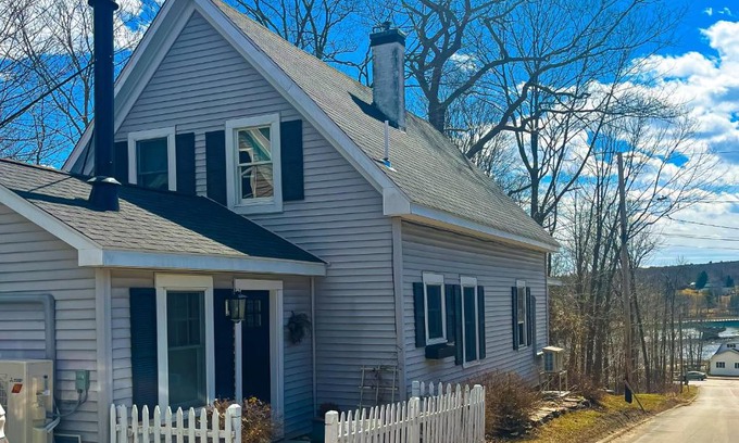Bucksport House | Pet-Friendly Retreat at Tannery Brook Cottage