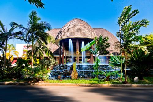 Apia Hotel | Discover Tanoa Tusitala Hotel with Oceanfront Views