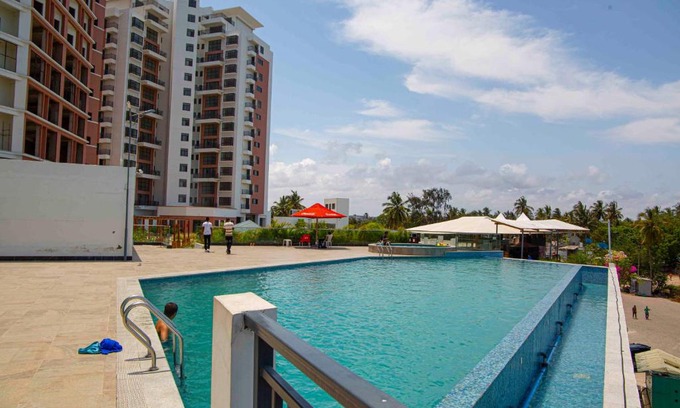 Msasani Apartment | Oceanfront TANZANITE Suite at PALM VILLAGE Awaits You