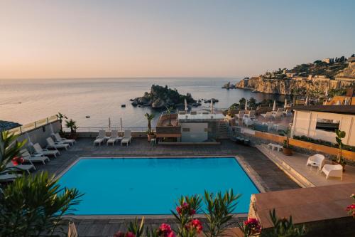 Mazzaro Hotel | Experience Taormina Panoramic Hotel with Oceanfront Luxury