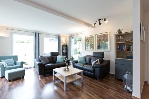 Muritz Apartment | Oceanfront Escape at Tap-in: 4-Star, 10/10 Guest Rated