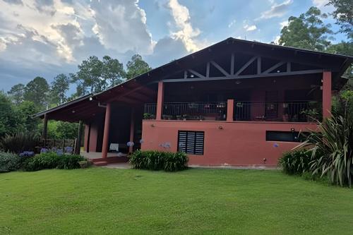 Raco House | Family-Friendly Retreat at Tarco de Raco - Rated 9/10