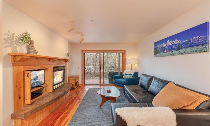 Driggs Apartment | Inviting Targhee Rentals 122: Family-Friendly & Hot Tub