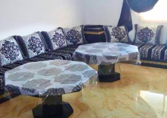 Dcheira El Jihadia House | Discover Tarik Khayer: Family-Friendly Hotel with Pool