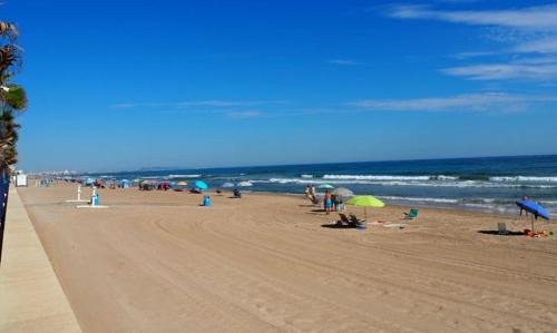 Miramar Beach Apartment | Family-Friendly Stay at Tarongers Miramar Playa Hotel