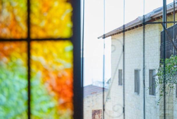 Safed Old City Apartment | Unforgettable Tarpat Experience with Family-Friendly Amenities