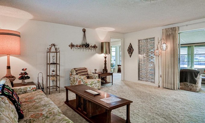 Port Charlotte House | Explore Comfort at Tarpon Lagoon - Rated 7.8/10