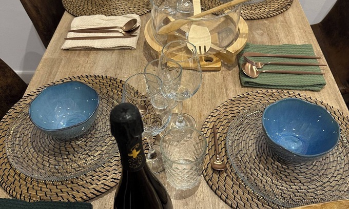 Tarragona Apartment | Explore Tarraco Civitas: Modern Comfort with Spa & Breakfast