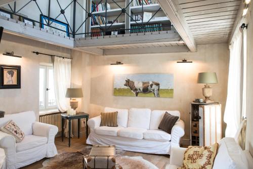 Bossolasco Villa | Elegant Villa Althea: Rated 9.5 with Pool and Spa